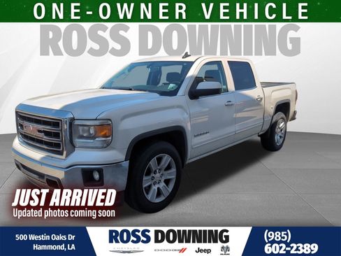 Used 2015 GMC Sierra 1500 SLE w/ SLE Value Package image 1