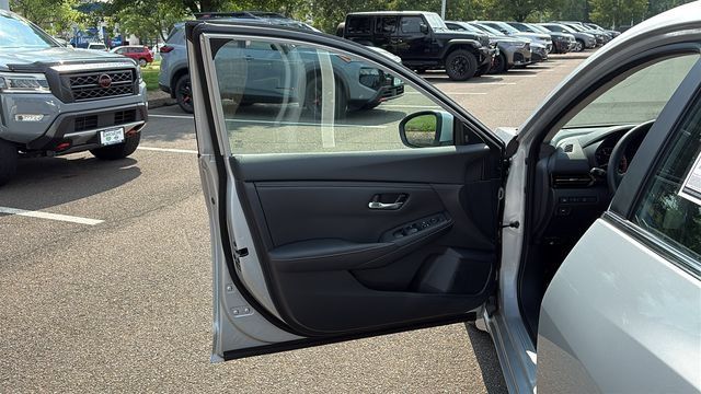 Certified 2020 Nissan Sentra S FWD image 8