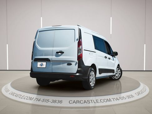 Used 2023 Ford Transit Connect XL FWD image 5