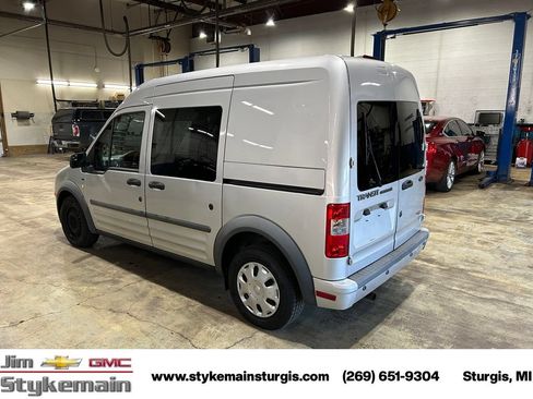 Used 2012 Ford Transit Connect XLT FWD image 4