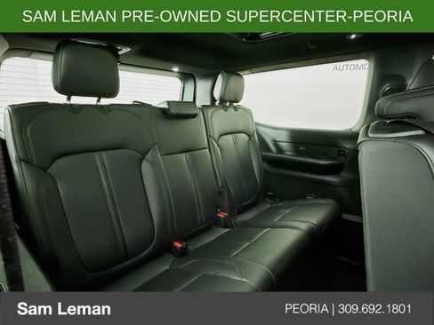 Used 2024 Jeep Wagoneer 4WD w/ Premium Group I image 29