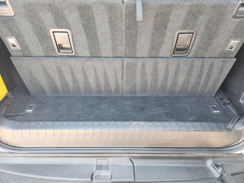 Used 2018 Lexus GX 460 Premium w/ Premium Package AWD/4WD image 32