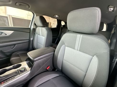 Used 2025 Chevrolet Blazer LT AWD/4WD image 14