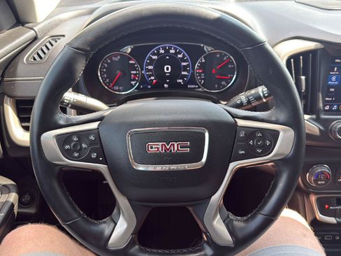 Used 2023 GMC Terrain Denali w/ Black Diamond Edition AWD/4WD image 9