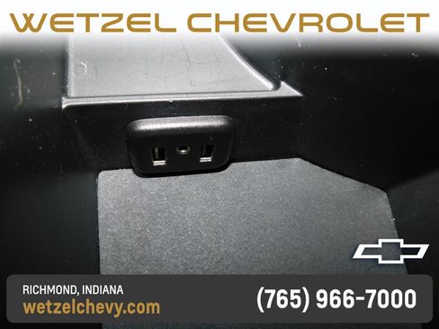 Used 2023 Chevrolet Camaro LT RWD image 30