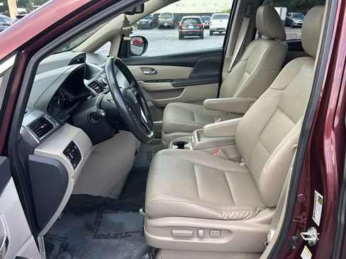 Used 2017 Honda Odyssey EX-L image 6