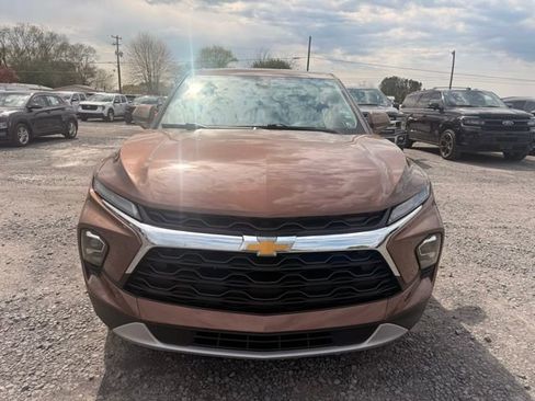 Used 2023 Chevrolet Blazer LT AWD/4WD image 3