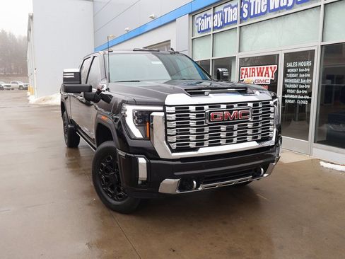 Certified 2024 GMC Sierra 3500 Denali w/ Denali Reserve Package AWD/4WD image 50