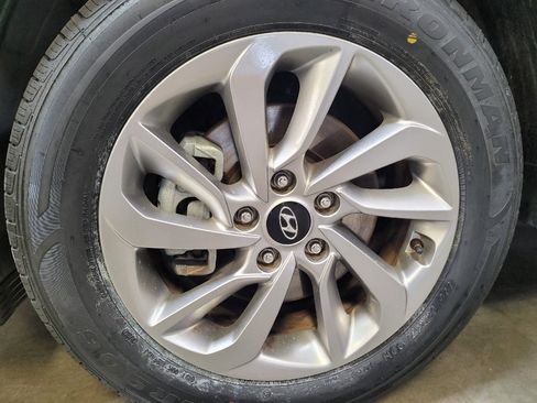 Used 2018 Hyundai Tucson SE w/ Cargo Package FWD image 31