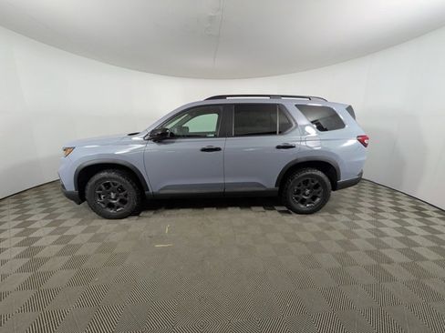 New 2025 Honda Pilot TrailSport image 25