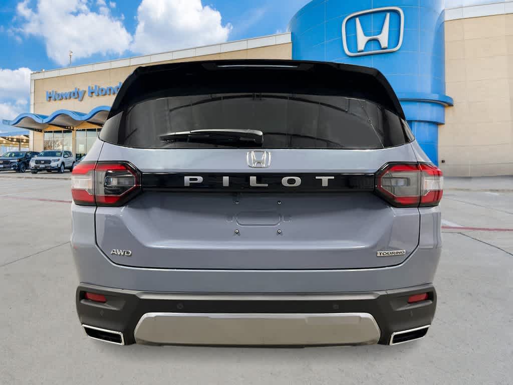 New 2026 Honda Pilot Touring image 4