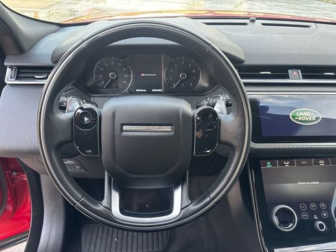 Used 2020 Land Rover Range Rover Velar R-Dynamic S image 16