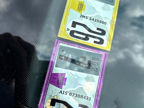 Used 2018 Audi A4 2.0T Premium w/ Convenience Package image 15