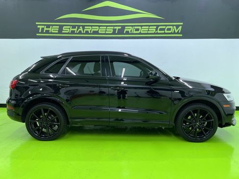 Used 2018 Audi Q3 2.0T Premium Plus w/ S Line Competition Package AWD/4WD image 11