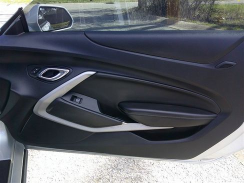 Used 2018 Chevrolet Camaro LT w/ RS Package image 19