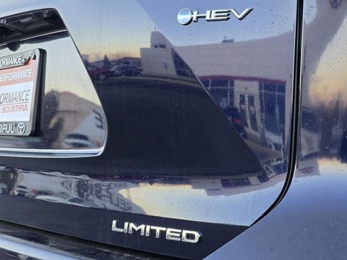 New 2026 Toyota Highlander Limited image 25