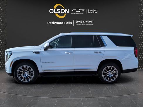 Used 2025 GMC Yukon Denali AWD/4WD image 2