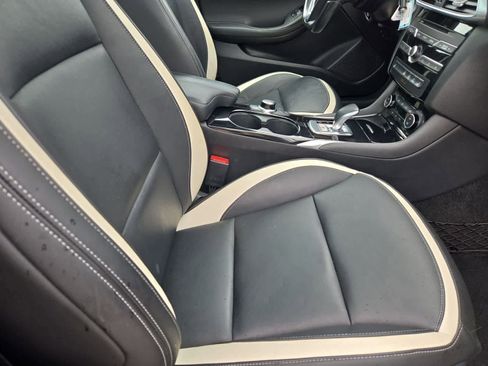 Used 2017 INFINITI QX30 Sport w/ Sport Leather Package FWD image 21