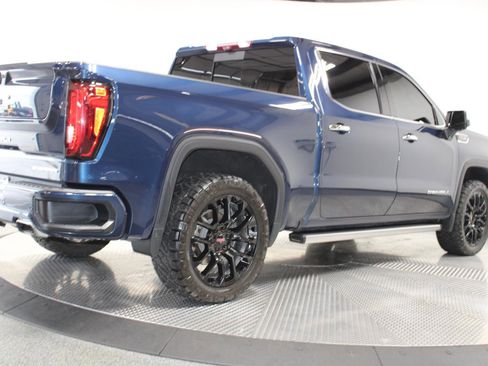 Used 2023 GMC Sierra 1500 Denali w/ Technology Package AWD/4WD image 13