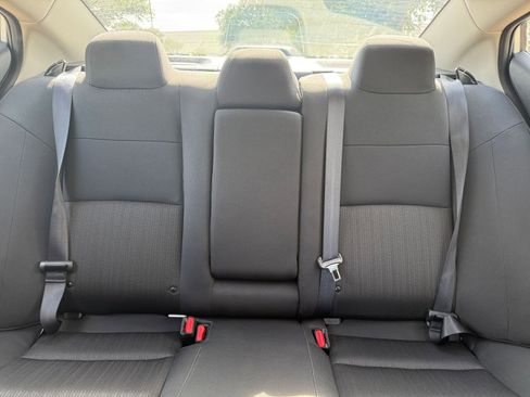 Used 2025 Nissan Altima 2.5 SV FWD image 39