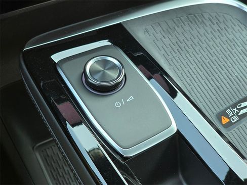 Used 2026 Buick Enclave Sport Touring w/ Power Package image 65