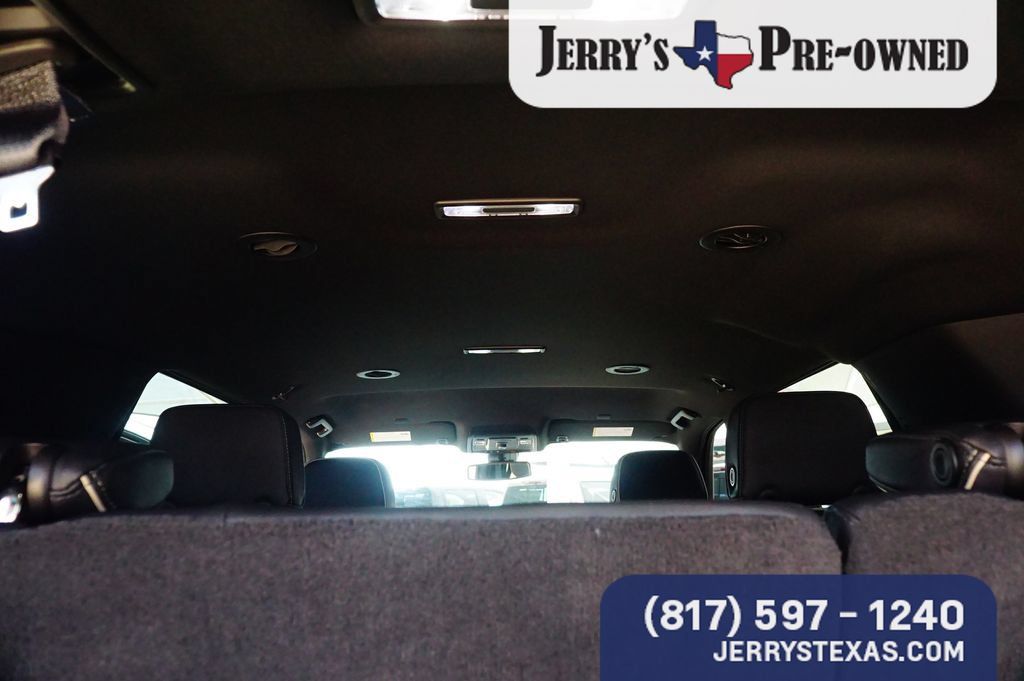 Used 2021 GMC Yukon SLT AWD/4WD image 24