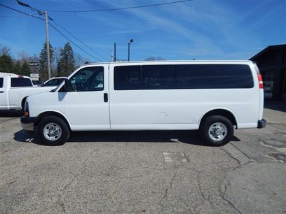Used 2017 Chevrolet Express 3500 LT w/ LT Preferred Equipment Group