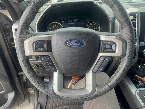 Used 2015 Ford F150 Lariat AWD/4WD image 9