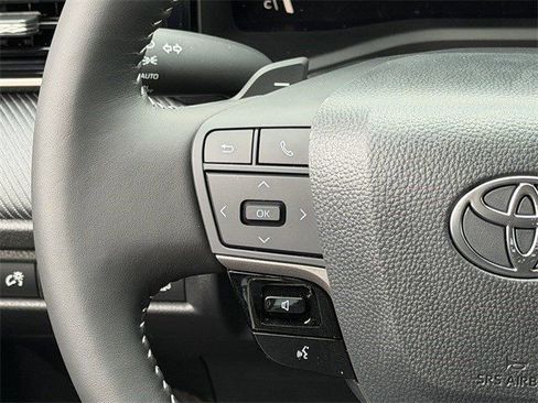 New 2026 Toyota Camry Hybrid image 14