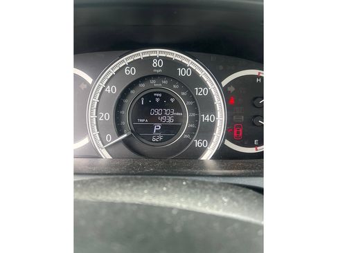 Used 2015 Honda Accord LX image 7