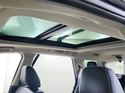 New 2026 Nissan Pathfinder Platinum image 31