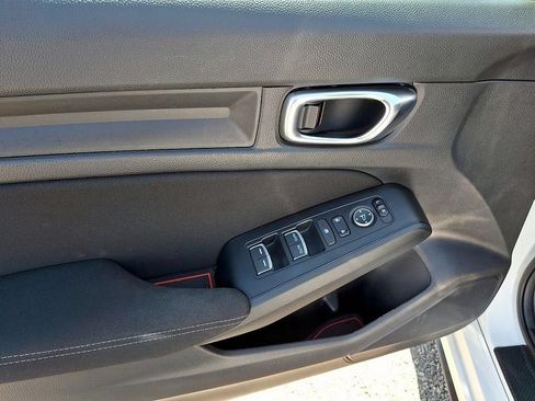Used 2022 Honda Civic Sport image 15