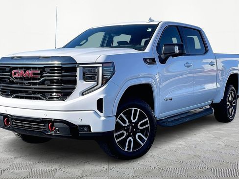 Used 2023 GMC Sierra 1500 AT4 w/ AT4 Premium Package image 2