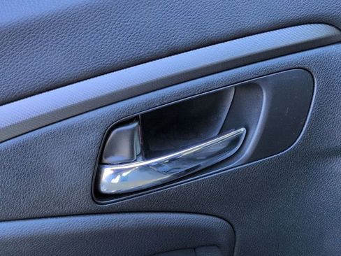 Used 2024 Honda Ridgeline Sport image 13