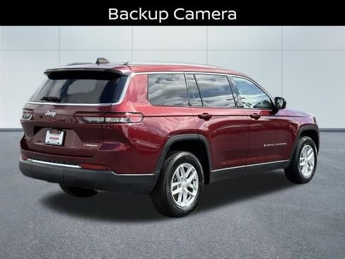 Used 2022 Jeep Grand Cherokee L Laredo w/ Luxury Tech Group I RWD image 3