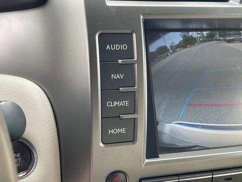 Used 2016 Lexus GX 460 w/ Premium Package AWD/4WD image 33