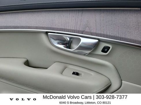 New 2026 Volvo XC90 T8 Ultra w/ Protection Package Premier AWD/4WD image 15
