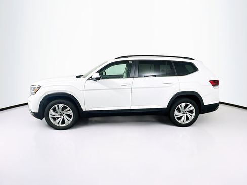 Used 2023 Volkswagen Atlas SE image 4