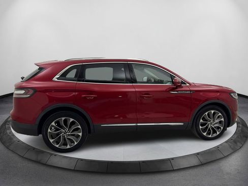 Used 2021 Lincoln Nautilus Reserve image 5