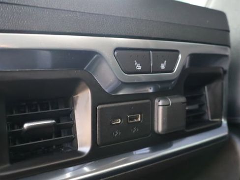 Used 2021 Chevrolet Silverado 1500 LTZ image 9