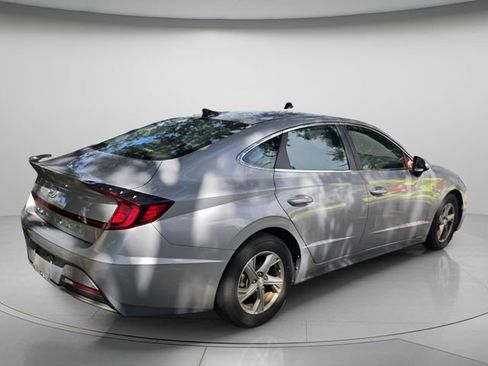 Used 2023 Hyundai Sonata SE FWD image 5