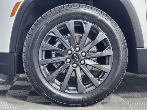 Certified 2023 Chevrolet Traverse RS w/ LPO, Floor Liner Package AWD/4WD image 10