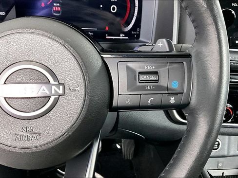 Used 2023 Nissan Rogue Platinum w/ Platinum Premium Package FWD image 19