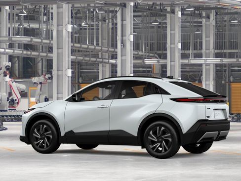 New 2026 Toyota C-HR AWD/4WD image 6