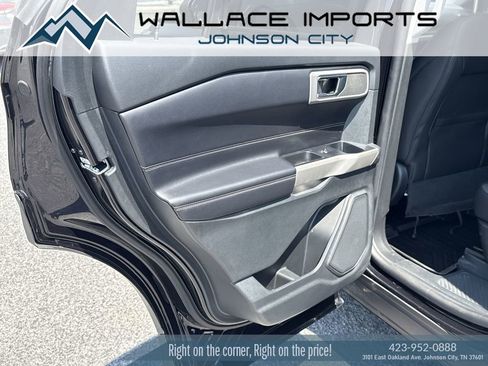 Used 2021 Ford Explorer XLT AWD/4WD image 34