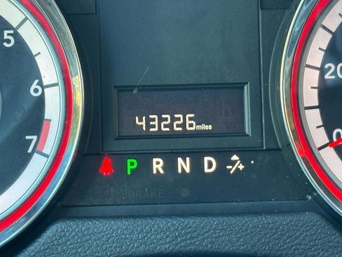 Used 2014 Dodge Grand Caravan SE w/ Quick Order Package 29E SE FWD image 11