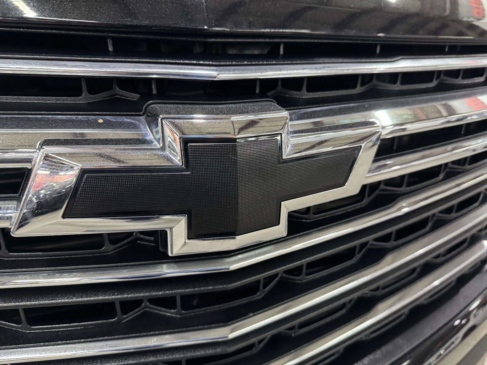 Used 2023 Chevrolet Traverse LT AWD/4WD image 15