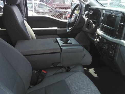 Used 2026 Ford F250 XLT AWD/4WD image 3