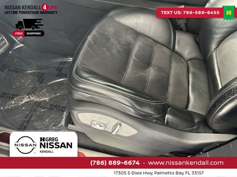 Used 2017 Porsche Cayenne Platinum Edition image 16