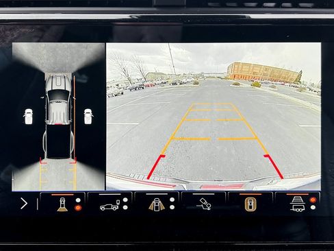 Used 2024 GMC Sierra 3500 Denali w/ Denali Reserve Package image 6